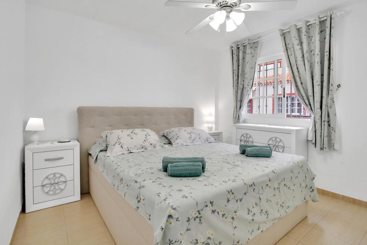 Top Floor, Sea View, Huge Terrace, Heated Pool, Garage ลอส กริสเตียนอส ภายนอก รูปภาพ